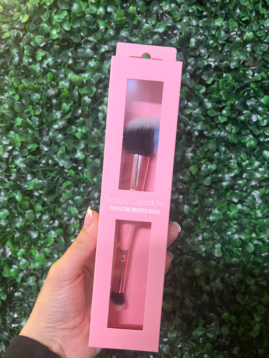 Perfecting Bronzer Brush - Beauty Creations